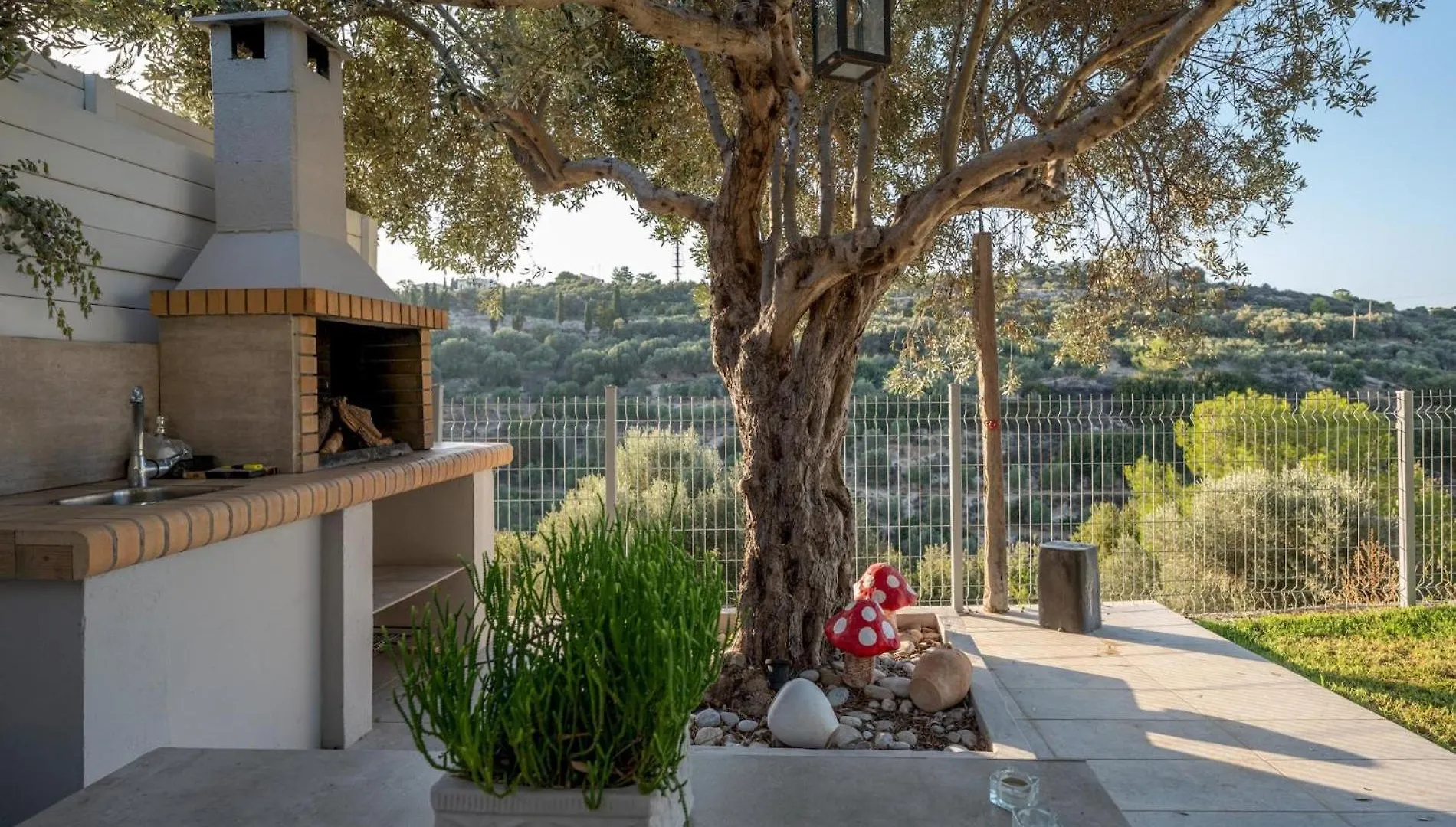 Canyon 1 Elegant Villa Rethymno  Greece