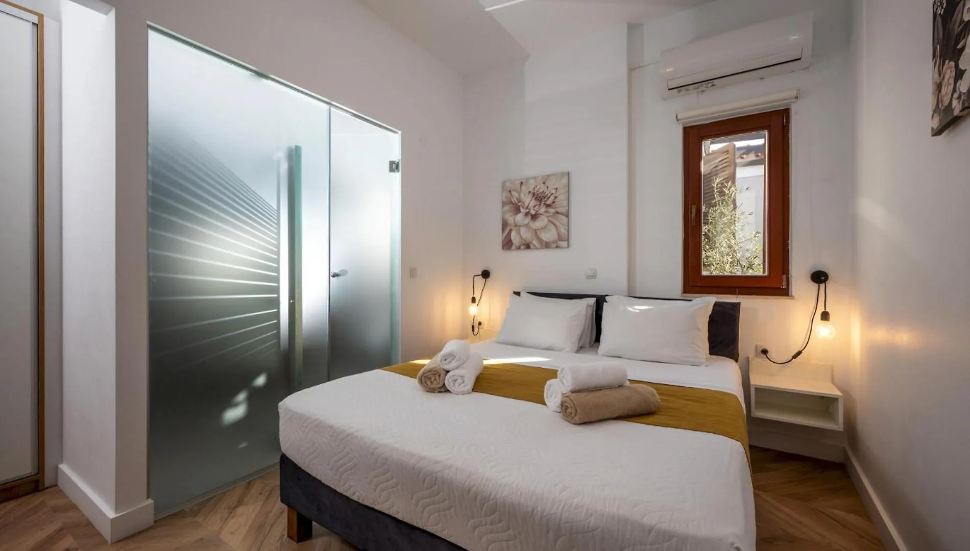 Canyon 1 Elegant Villa Rethymno   Rethymno (Crete)