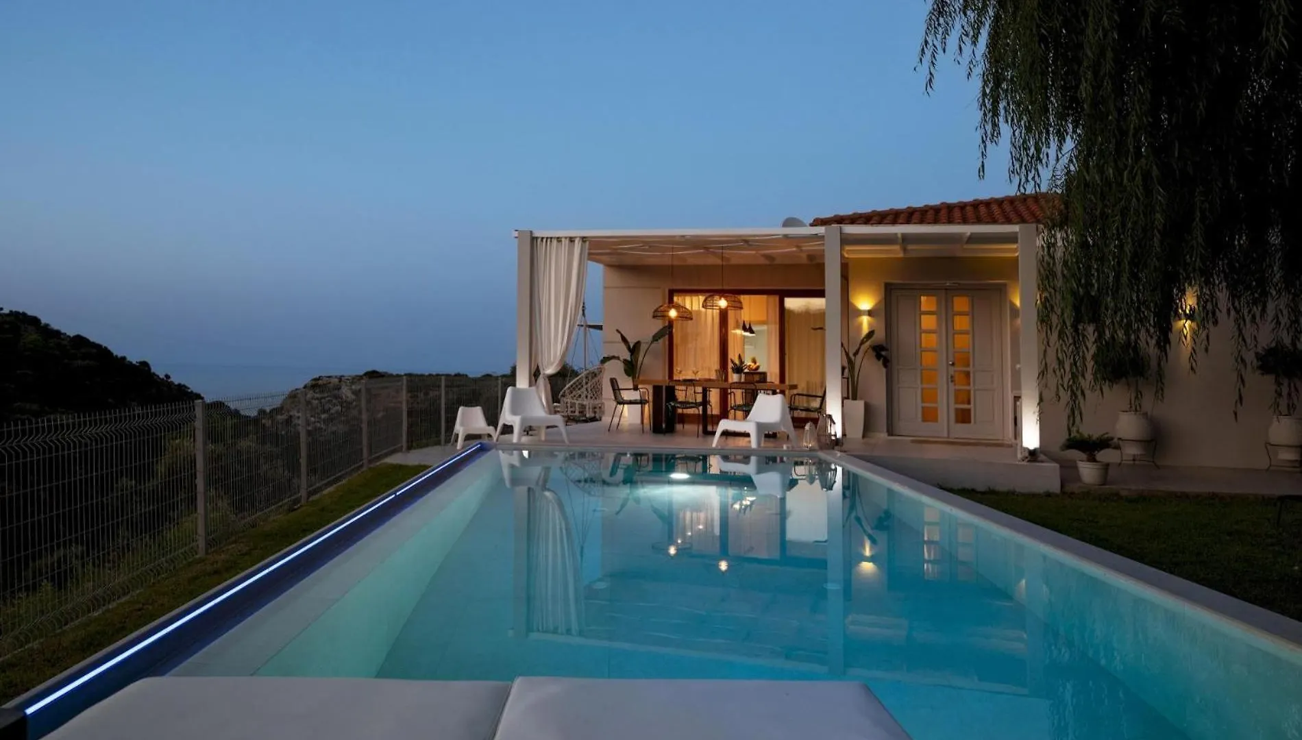 Canyon 1 Elegant Villa Rethymno